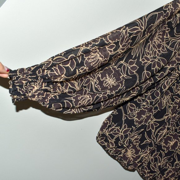 Nicholas Floral Neck Ruffle / Gathered Floral Long Sleeve Blouse - Picture 10 of 11